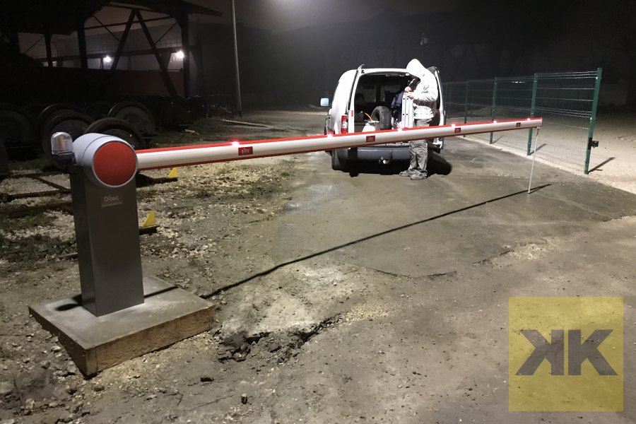 DITEC ipari sorompó telepítés Szekesfehervar referencia