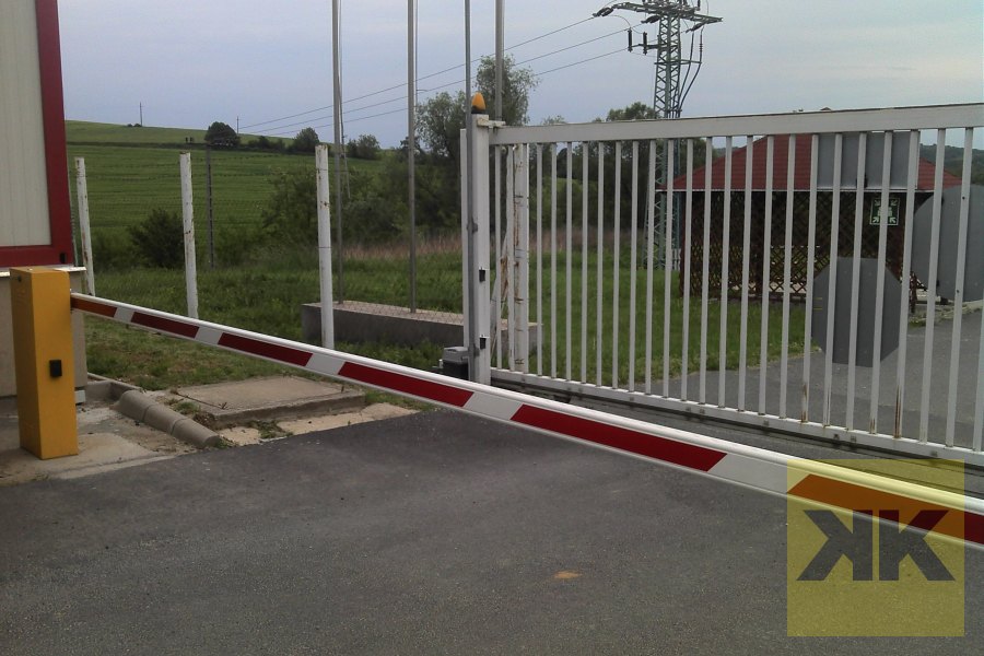 GENIUS ipari sorompó telepítés Pusztaederics referencia – Eon