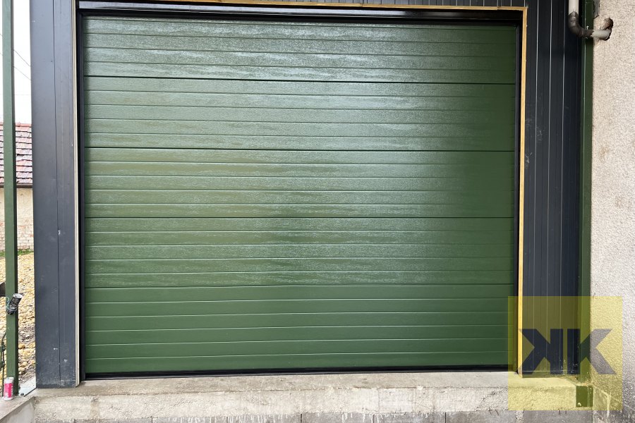 DITEC ipari szekcionált kapu telepítés Szilvasvarad referencia – Kivizsirkft