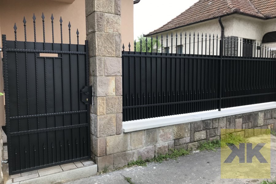 DITEC kétszárnyú kertkapu automatika telepítés Gyöngyös referencia