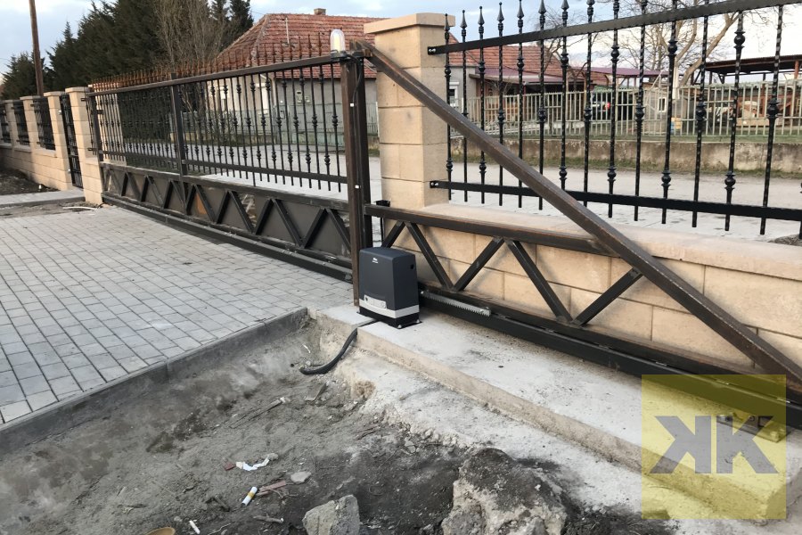 DITEC önhordó úszókapu automatika telepítés Visznek referencia – 6 m