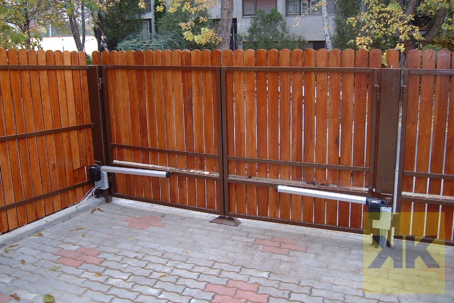 FAAC kétszárnyú kertkapu automatika telepítés Gyöngyös referencia