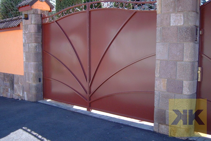 FAAC kétszárnyú kertkapu automatika telepítés Gyöngyös referencia