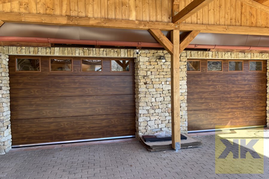 Eurodoor szekcionált garázskapu – Abasar – referencia