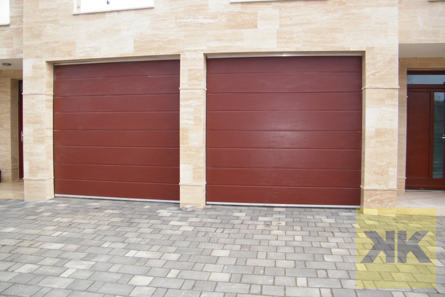 Eurodoor szekcionált garázskapu – Budapest – referencia