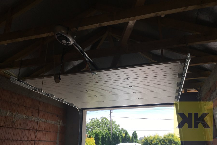 Eurodoor szekcionált garázskapu – Heves – referencia