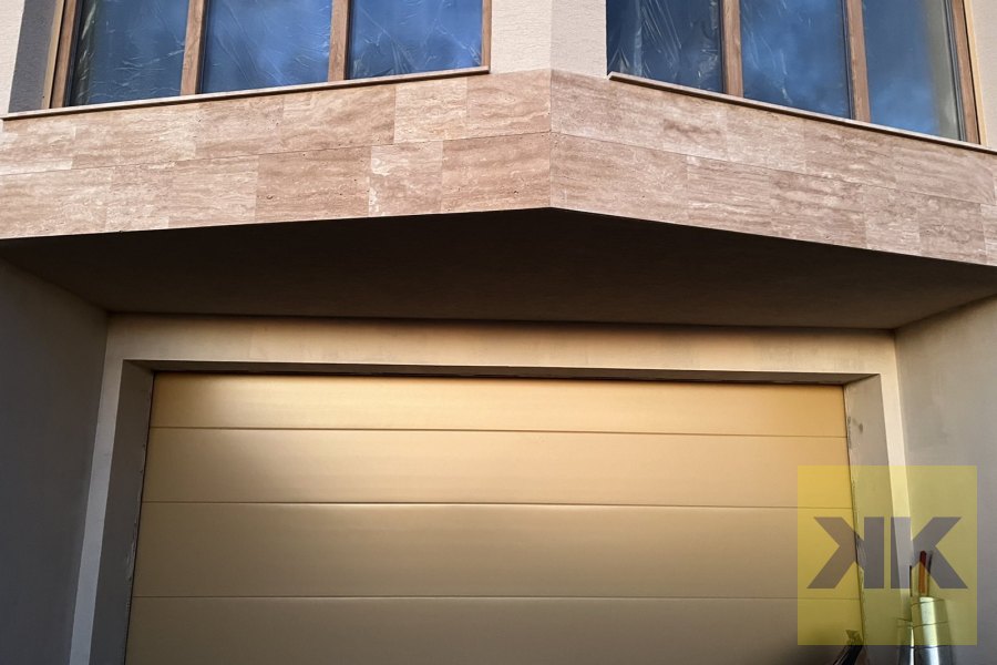 Eurodoor szekcionált garázskapu – Kerepes – referencia