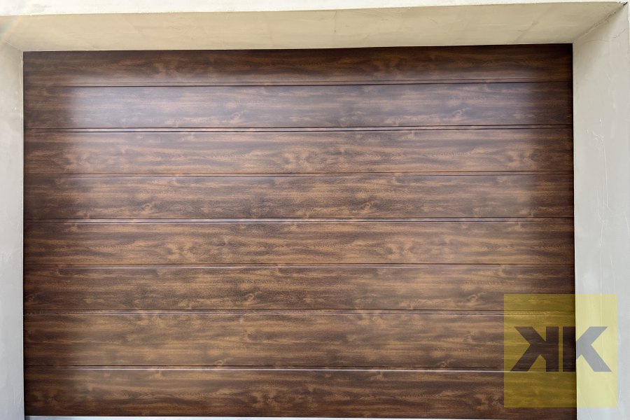 Eurodoor szekcionált garázskapu – Martonvasar – referencia