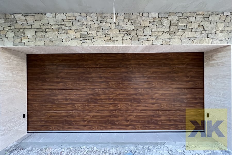 Eurodoor szekcionált garázskapu telepítés Torokbakint referencia